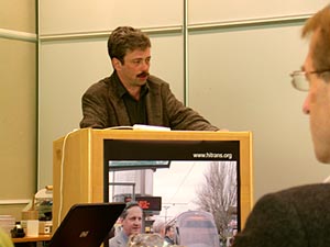 Axel K&uuml;hn p&aring; HiTrans konferencen i &Aring;rhus 2005, foto: Helge Bay